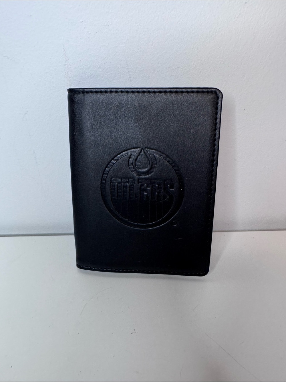 Spector & Co. Edmonton Oilers RFID Passport Holder